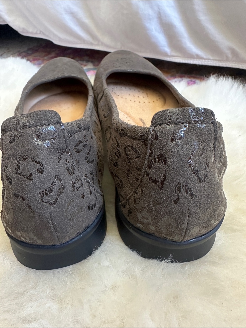 Clarks Jenette Ease Flats Green Animal Print Ballet Slip On Comfort Shoes Size 7 - Picture 5 of 8